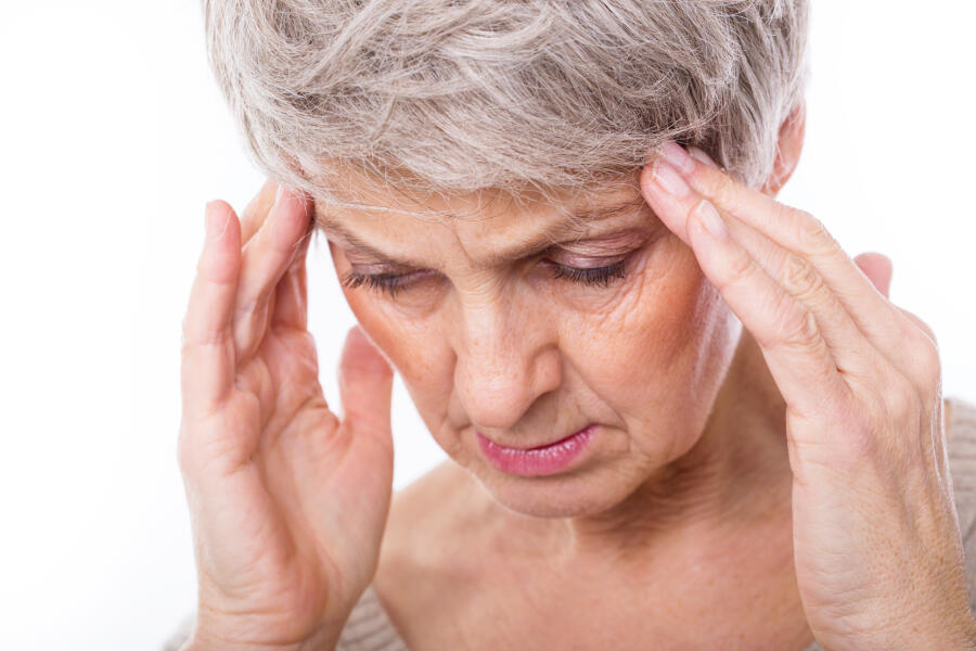 woman_suffering_from_headaches_1 (1)